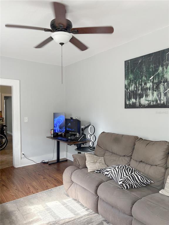 Foto del edificio - 2060 9th St