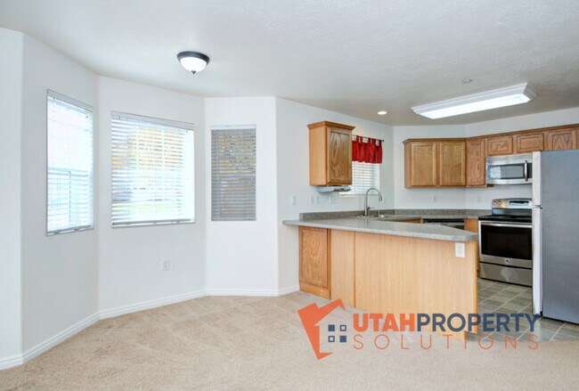 Foto del edificio - 2101 N Aurora Way