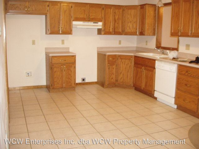 Building Photo - 3418 NW 49th St