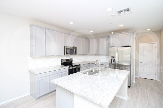 Foto del edificio - 1731 E Dogwood Ln