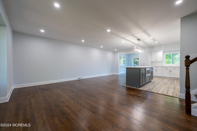 Foto del edificio - 319 Union Hill Rd