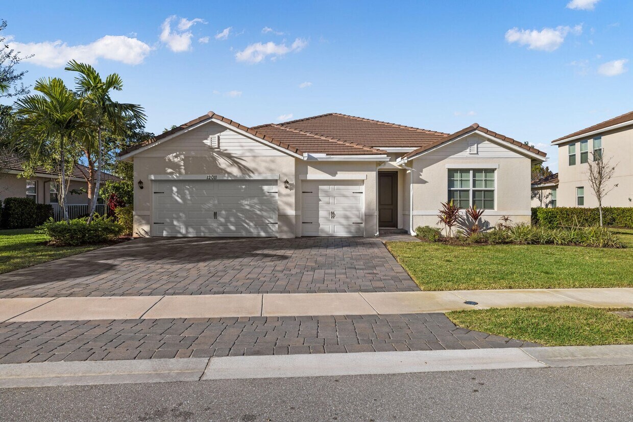 Foto principal - 12011 Cypress Key Way