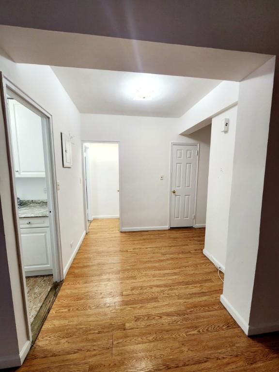 Foto del edificio - 0 bedroom in Rego Park NY 11374