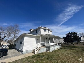 Building Photo - 104 Minnetonka Ave