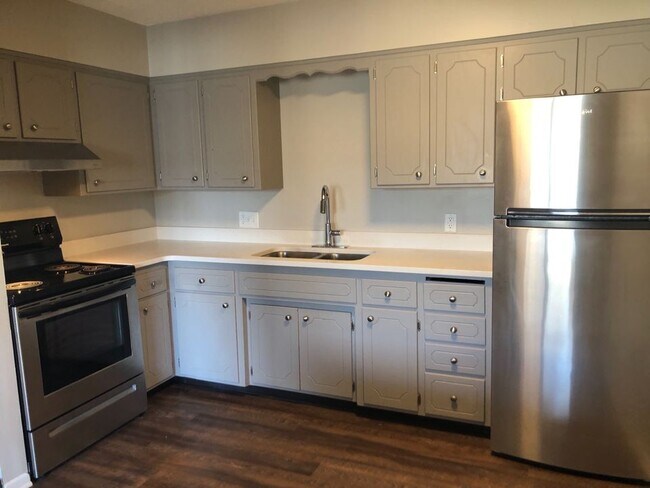 Foto del edificio - Lobb Field Apartments