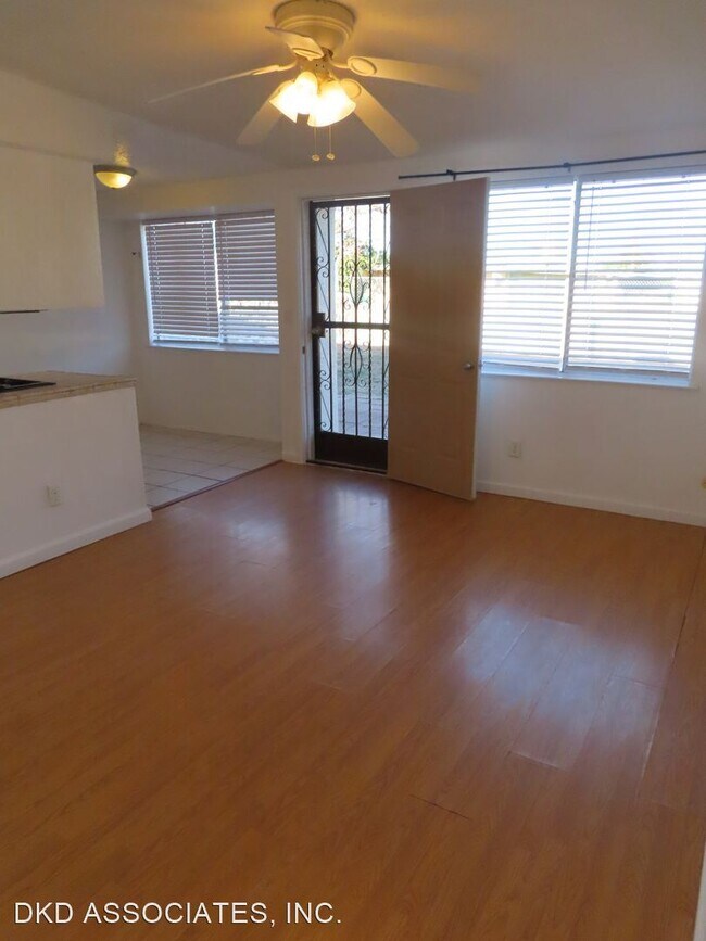 Building Photo - 3 br, 2 bath House - 10052 KENWORTHY DR