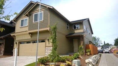 Building Photo - 225 206th Pl SW