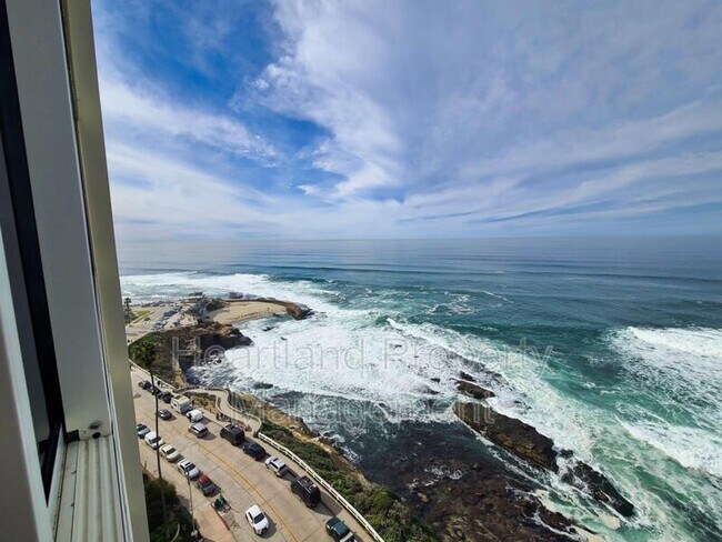 Foto del edificio - 939 Coast Blvd