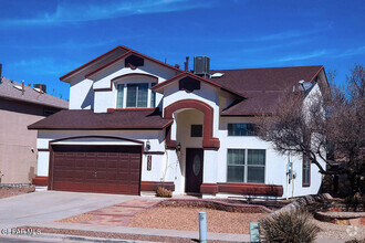 Building Photo - 7353 Prickley Pear Dr