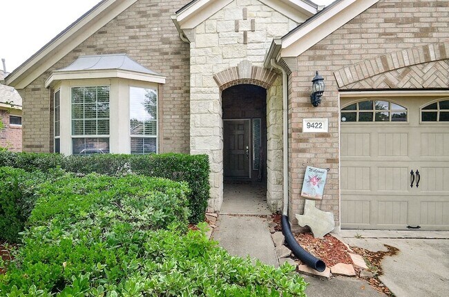 Foto del edificio - 9422 Herons Grove Ln