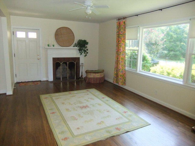 Foto del edificio - 1010 Evans Rd