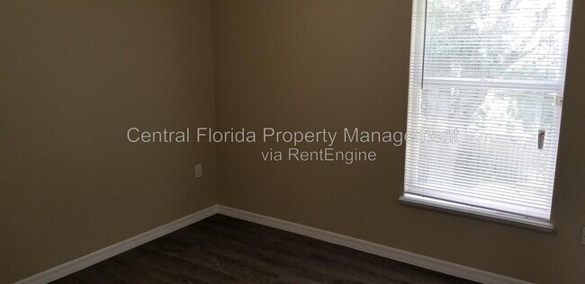 Foto del edificio - 4040 Iveyglen Ave
