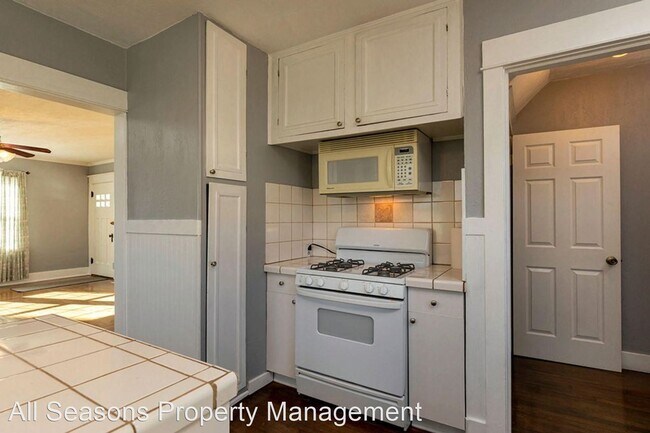 Building Photo - 3 br, 1 bath House - 505 N Fifth St