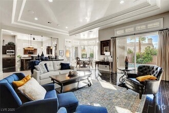 Building Photo - 1704 Choice Hills Dr