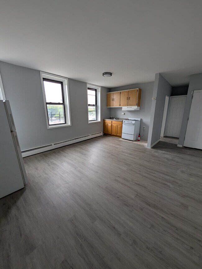 352-354 New Brunswick Ave 2 - 416 Amboy Ave