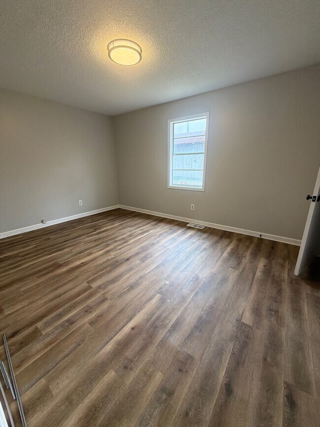 Foto del edificio - 1130 S Washington Ave