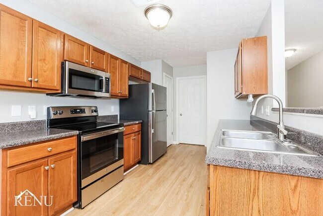 Foto del edificio - 1414 Amal Dr