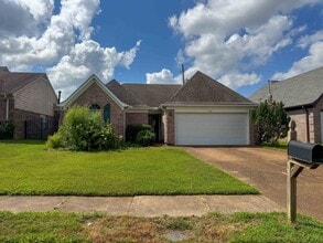 Building Photo - 6943 Naples Dr
