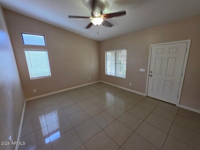 Building Photo - 34 E Nolana Pl