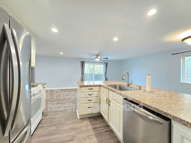 Foto del edificio - 8711 70th Dr NE