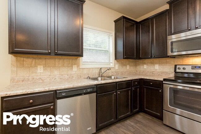1285 Little Hampton Dr - 4