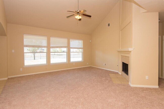 Building Photo - 8603 E Windhaven Terrace Trail