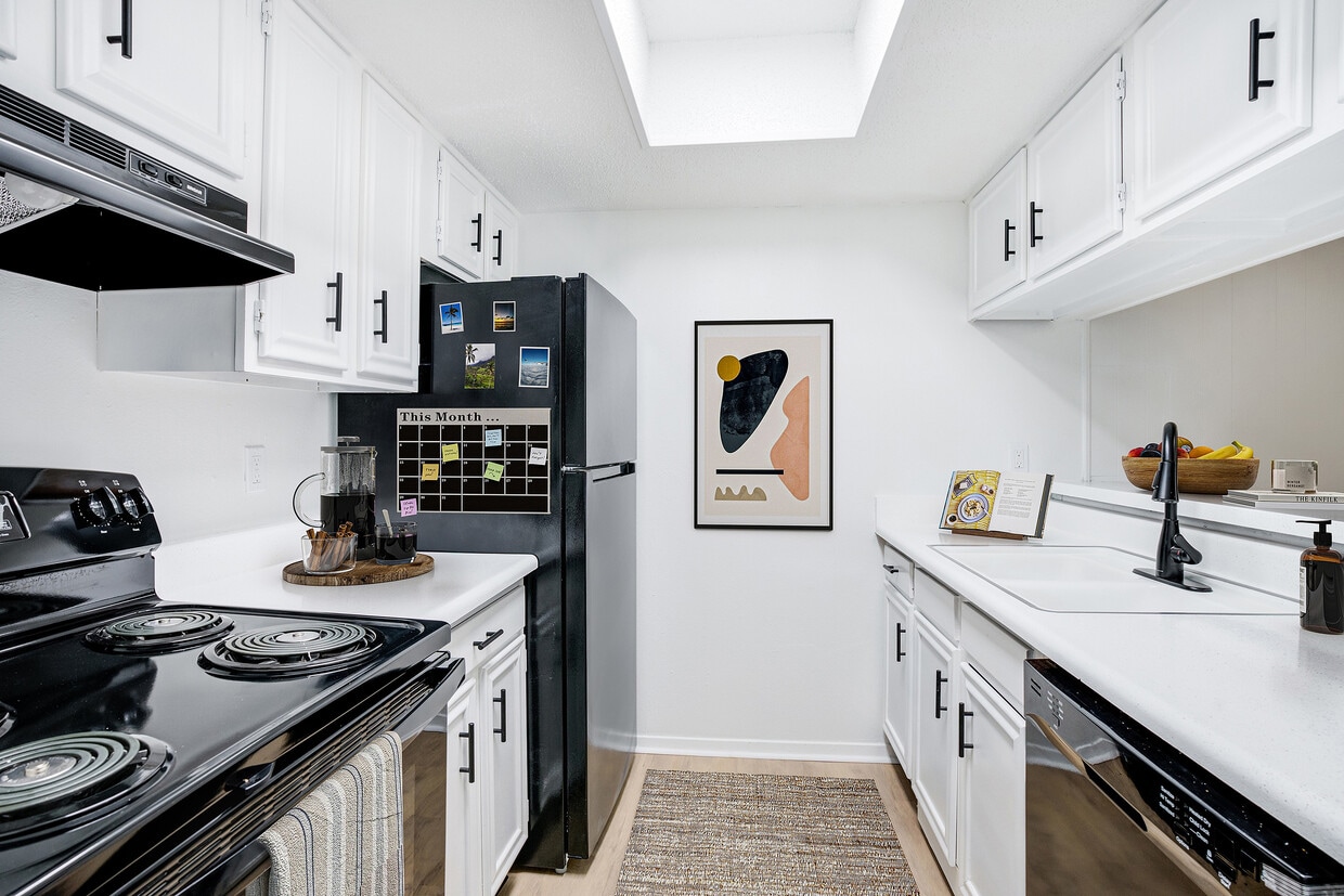 Foto principal - ReNew Towne Oaks