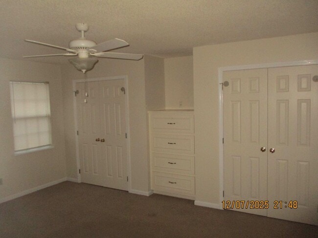 Building Photo - Westwood Dr., 1206 A