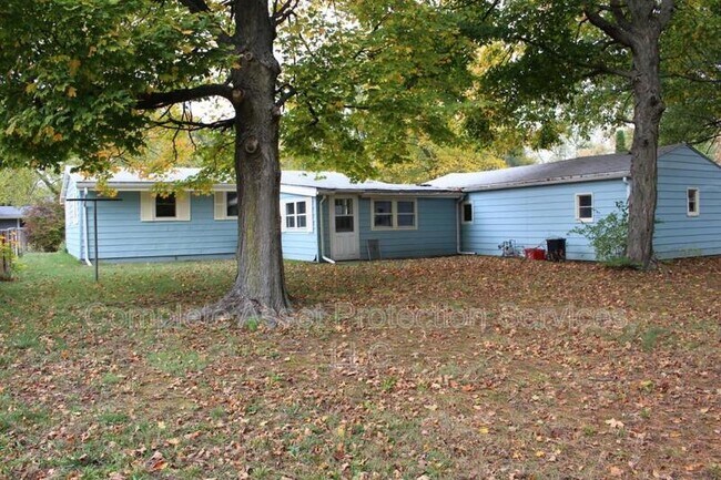 Foto del edificio - 107 Eastwood Ave