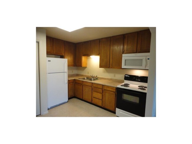 Building Photo - 212 W Val Verde Cir
