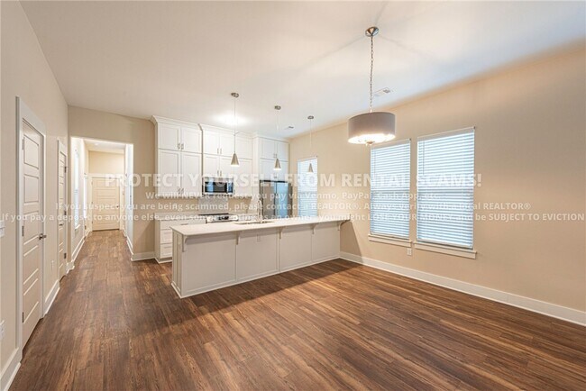 Foto del edificio - 886 S Hill Ave