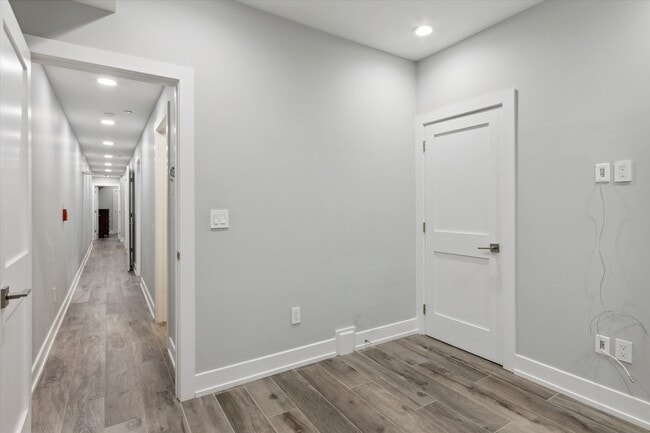 Foto del edificio - 3834 Baring St