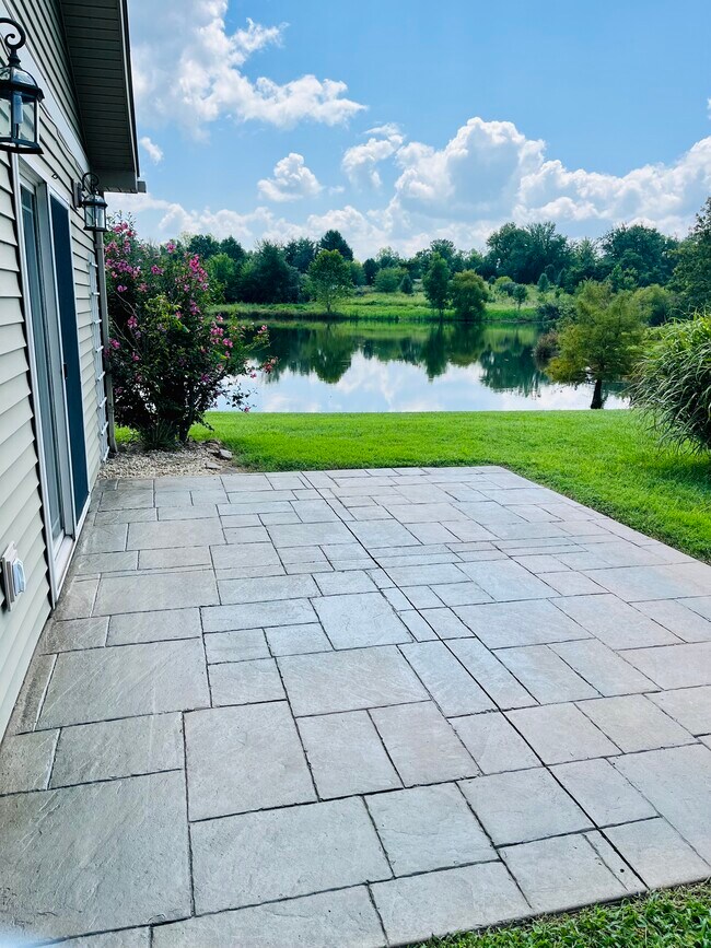 11632 Honalee Hills Dr, Carbondale, IL 62901 Townhome Rentals in