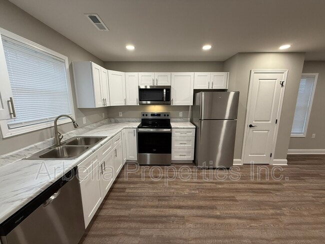 Foto del edificio - 127 Jess Corby Rd