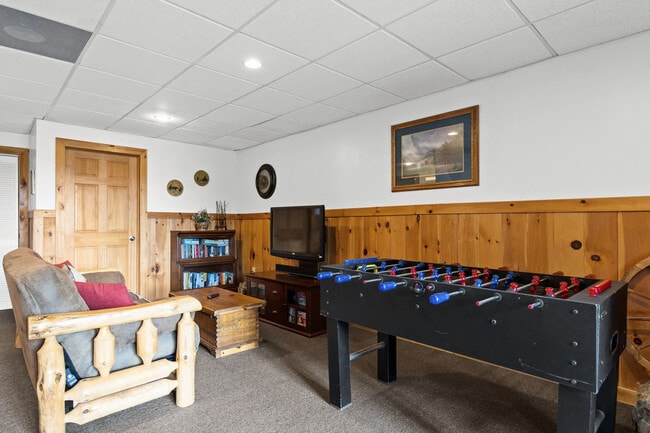 Building Photo - 66 Evening Shadows Road