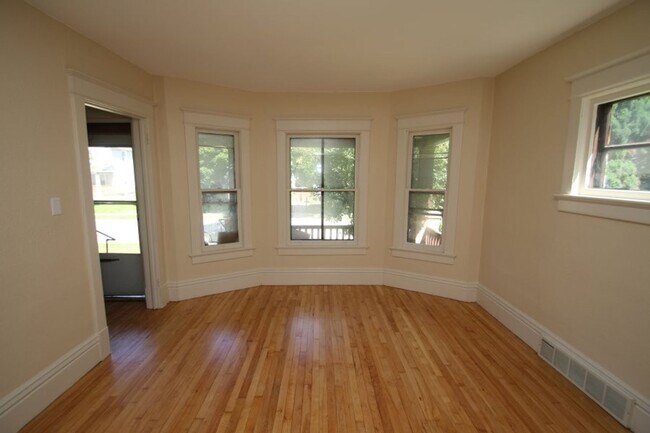 Foto del edificio - 74th