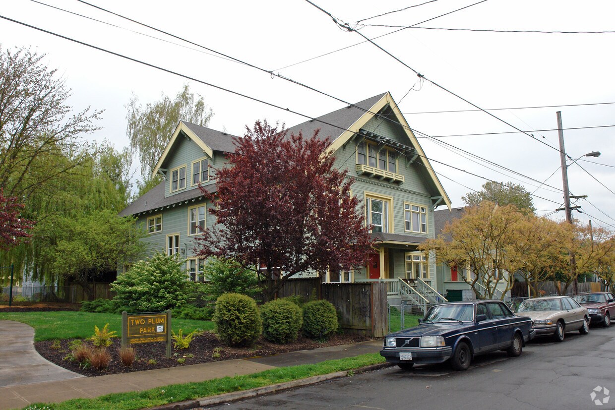 Primary Photo - 4016-4024 NE 6th Ave
