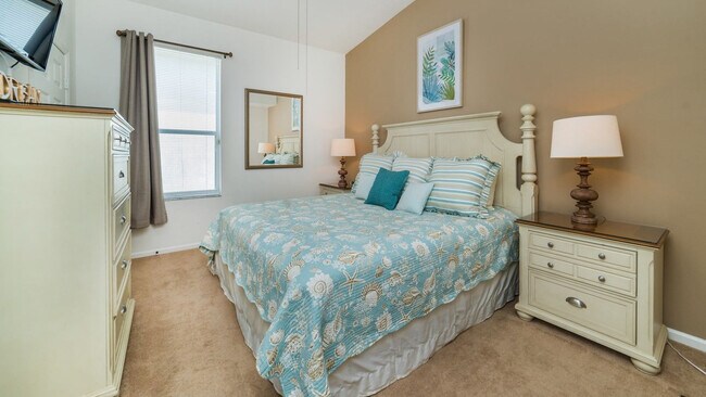Building Photo - 8137 Sun Palm Dr