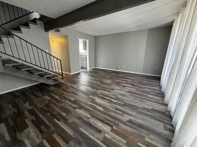Foto del edificio - 6329 Walraven Cir