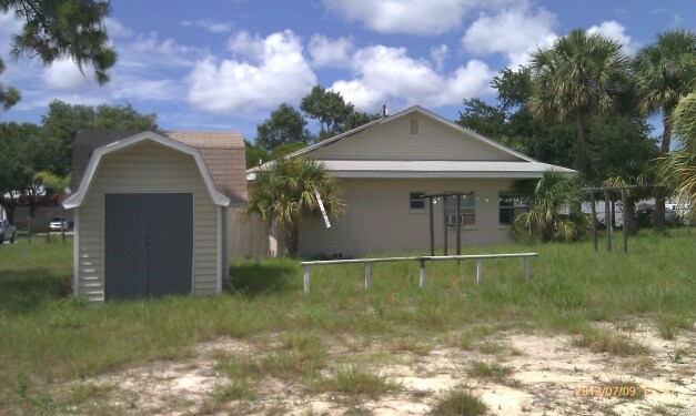 Building Photo - 801 Orange St
