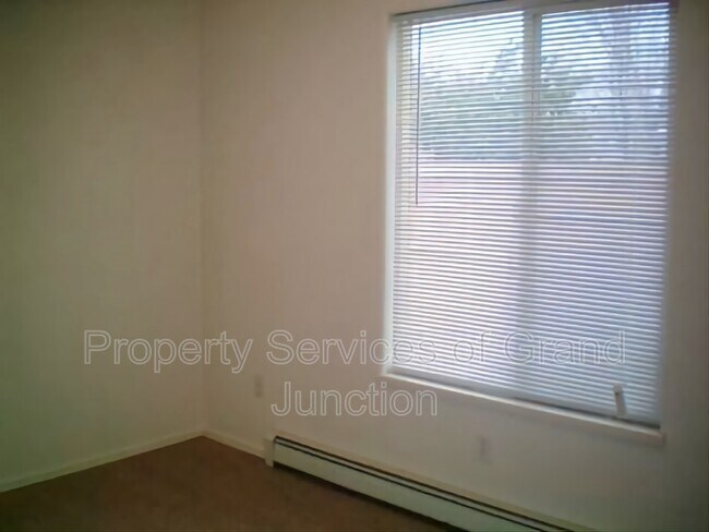 Foto del edificio - 516-518 29 3/8 Rd