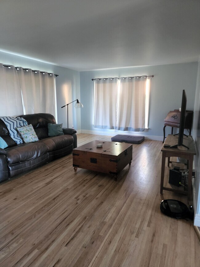 Foto del edificio - 1218 Ave C NW