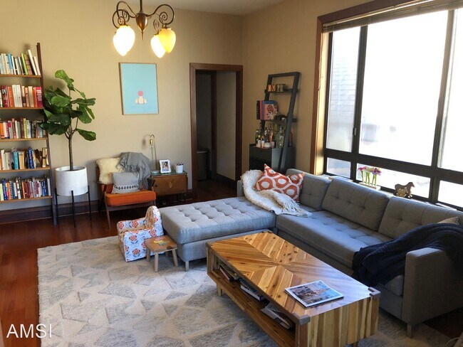 Building Photo - 2 br, 2 bath House - 460 Valley