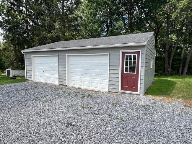 Building Photo - 3741 PA-257