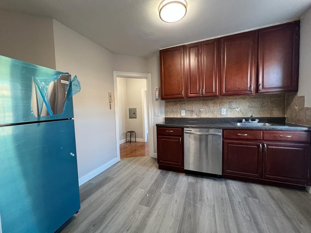 Foto principal - 401 53rd St