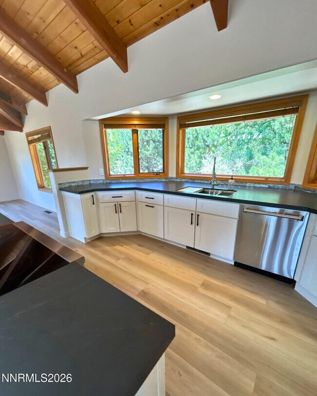 Foto del edificio - 13470 Fieldcreek Ln