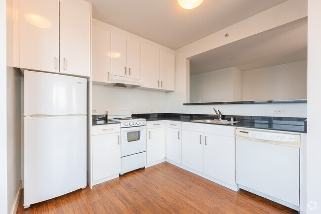 1 BR - 668 pies cuadrados - 1188 Mission at Trinity Place
