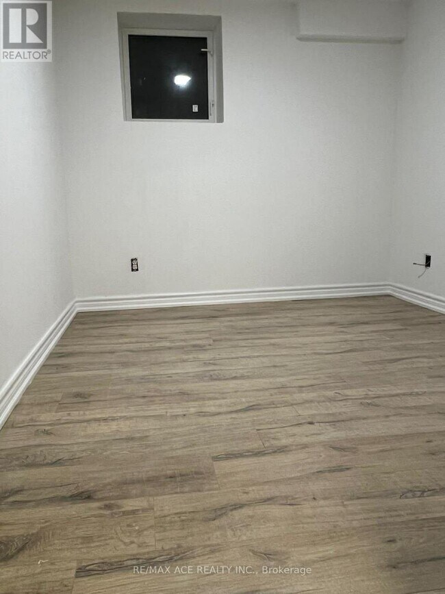 Photo du bâtiment - 161 Heale Ave