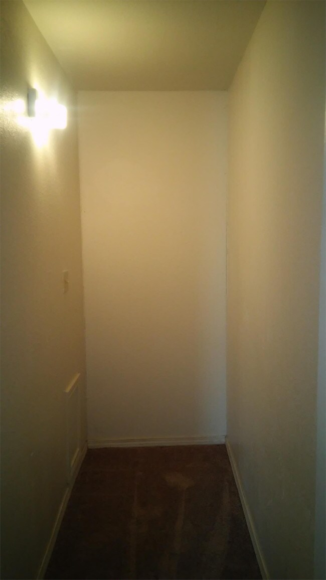 Foto del edificio - 905 N Avenue K