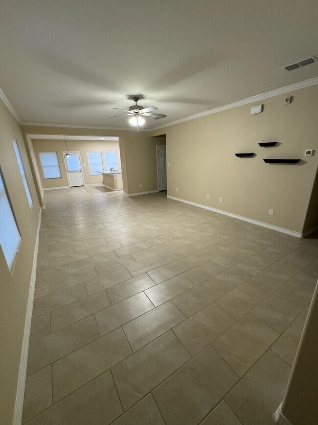 Building Photo - 613 Montera Dr.